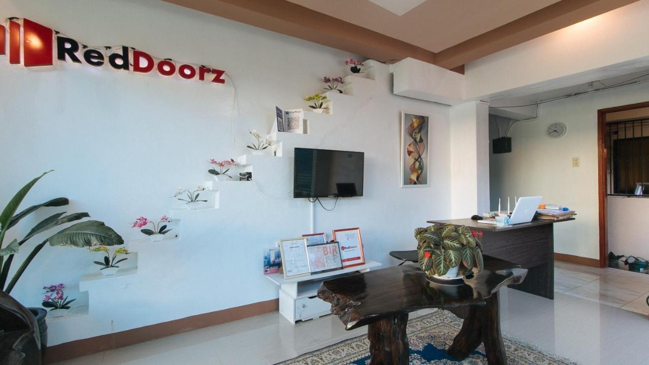 Reddoorz Plus Near Municipality Of Luisiana Laguna Extérieur photo